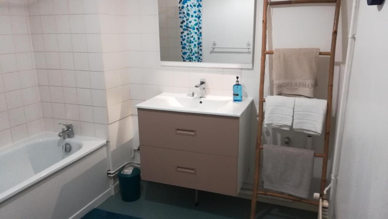 Le Logis Des Dames Apartment Sedan Luaran gambar